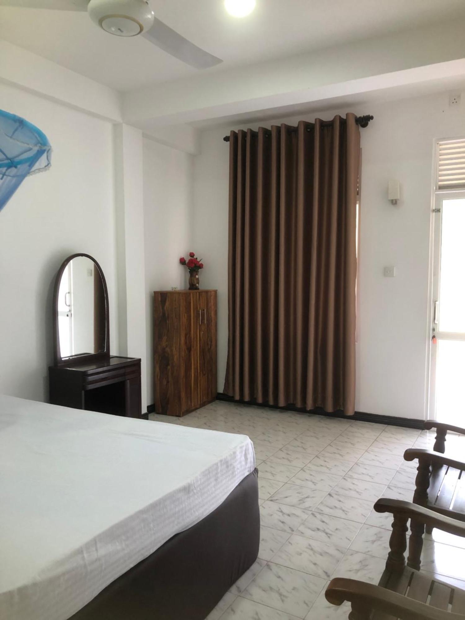 Senarathna Guest House ウェリガマ エクステリア 写真