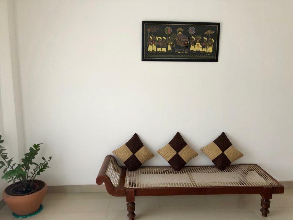 Senarathna Guest House ウェリガマ エクステリア 写真